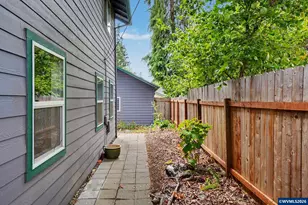 3204 NW Grant Ave, Corvallis, OR 97330 - Photo 28