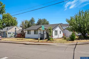 2481 Sunnyview (&amp 2020 Park Av) Rd NE, Salem, OR 97301 - Photo 1