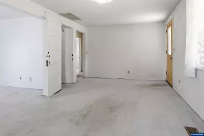 687 N Jefferson St, Lafayette, OR 97127 - Photo 6
