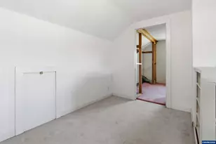 687 N Jefferson St, Lafayette, OR 97127 - Photo 24