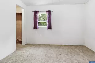 687 N Jefferson St, Lafayette, OR 97127 - Photo 16