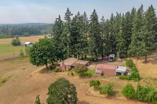 38228 Mt Hope Dr, Lebanon, OR 97355 - Photo 2