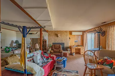 38228 Mount Hope Dr, Lebanon, OR 97355 - Photo 12