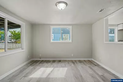 110 Hobbs St, Lebanon, OR 97355 - Photo 6