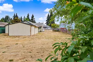 110 Hobbs St, Lebanon, OR 97355 - Photo 24