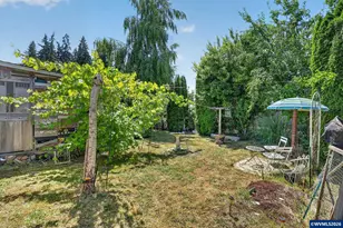 1837 Woodland Ave, Woodburn, OR 97071 - Photo 20