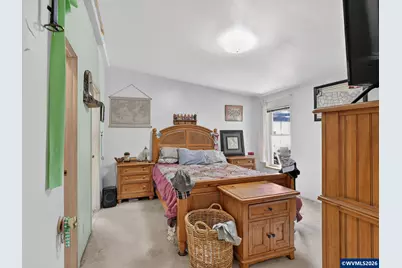 1837 Woodland Av, Woodburn, OR 97071 - Photo 12