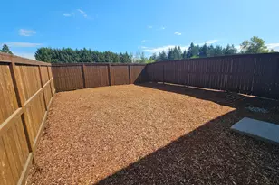 1481 Laura Vista Dr NW, Albany, OR 97321 - Photo 16