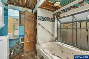 2545 SW Anchor Ave, Lincoln City, OR 97367 - Photo 16