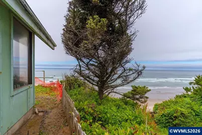 2545 SW Anchor Av, Lincoln City, OR 97367 - Photo 8