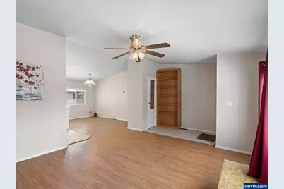 11105 Main St NE #29, Donald, OR 97020 - Photo 8