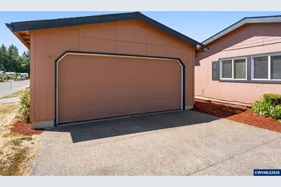 11105 Main St NE #29, Donald, OR 97020 - Photo 32