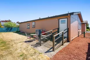11105 Main St NE, Donald, OR 97020 - Photo 30