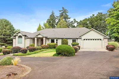 8781 Boulder Ridge Ct SE, Salem, OR 97317 - Photo 2