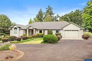 8781 Boulder Ridge Ct SE, Salem, OR 97317 - Photo 2