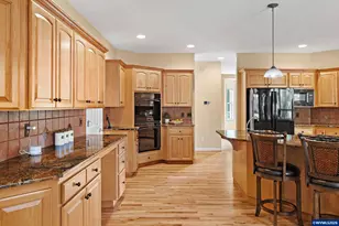 8781 Boulder Ridge Ct SE, Salem, OR 97317 - Photo 8