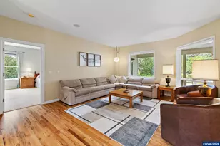 8781 Boulder Ridge Ct SE, Salem, OR 97317 - Photo 4
