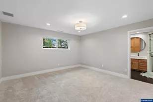 175 Oak Ln, Lebanon, OR 97355 - Photo 18