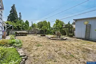 1915 23rd St NE, Salem, OR 97301 - Photo 24