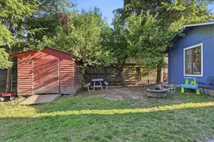 245 N Cedar St, Yamhill, OR 97148 - Photo 10