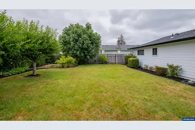 540 N 12th St, Independence, OR 97351 - Photo 34