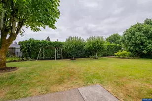 540 N 12th St, Independence, OR 97351 - Photo 38
