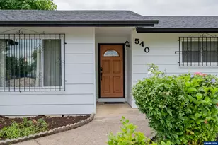 540 N 12th St, Independence, OR 97351 - Photo 6