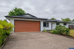 540 N 12th St, Independence, OR 97351 - Photo 4