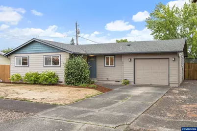 295 Wassom St, Lebanon, OR 97355 - Photo 2