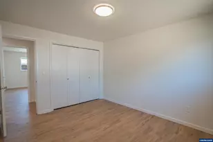 120 Kees St, Lebanon, OR 97355 - Photo 22