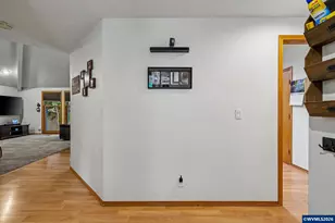 418 Valleywood Dr SE, Salem, OR 97306 - Photo 6