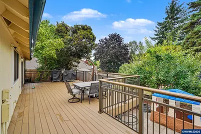 418 Valleywood Dr SE, Salem, OR 97306 - Photo 40