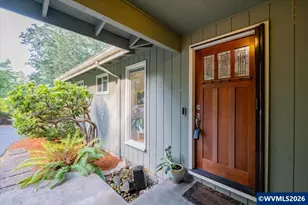 2810 NW Royal Oaks Dr, Corvallis, OR 97330 - Photo 4