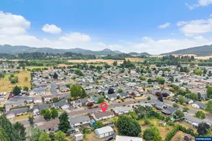 431 Violet St, Lebanon, OR 97355 - Photo 30