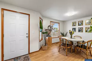 431 Violet St, Lebanon, OR 97355 - Photo 6