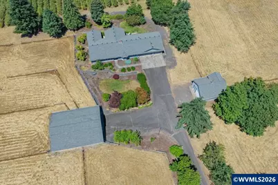 7683 Parker Ln SE, Turner, OR 97392 - Photo 2