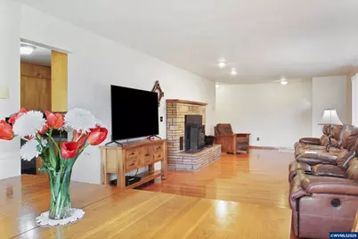 38225 Mount Hope, Lebanon, OR 97355 - Photo 18