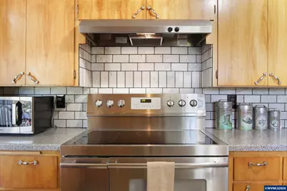 38225 Mount Hope, Lebanon, OR 97355 - Photo 12
