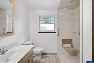 1213 Hemlock Lp, Independence, OR 97351 - Photo 22