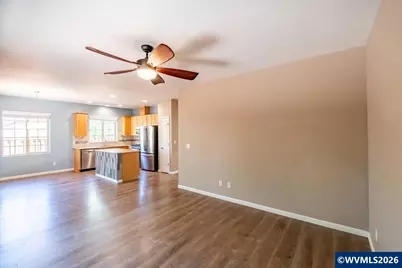 2354 NW Laura Vista Dr, Albany, OR 97321 - Photo 4