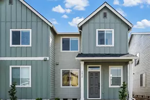 1034 Drake Ln, Woodburn, OR 97071 - Photo 1