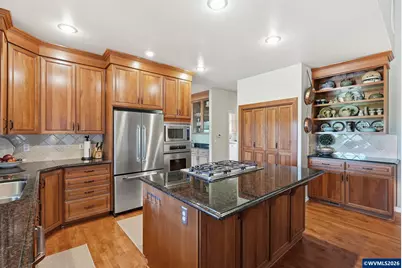 2340 Miller Farm Rd Rd, Woodburn, OR 97071 - Photo 26