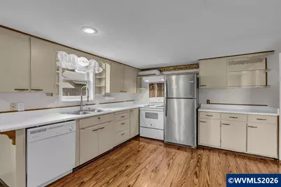 3270 Brown Rd NE, Salem, OR 97305 - Photo 12