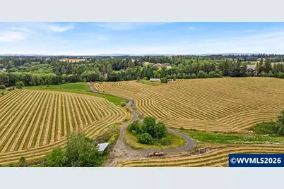 32998 S Highway 213, Molalla, OR 97038 - Photo 2