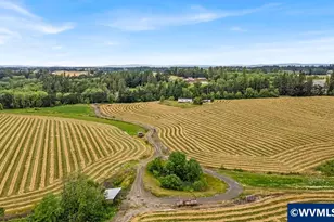 32998 S Hwy 213, Molalla, OR 97038 - Photo 2