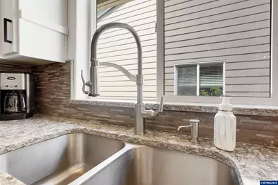 3426 Edward Dr SE, Salem, OR 97302 - Photo 14