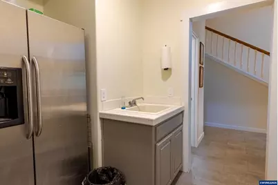 381 Silver Hills Cir SE, Salem, OR 97306 - Photo 18