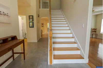 381 Silver Hills Cir SE, Salem, OR 97306 - Photo 4