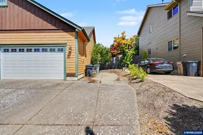 346 NW Foxglove St, Dallas, OR 97338 - Photo 8