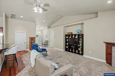 346 NW Foxglove St, Dallas, OR 97338 - Photo 12